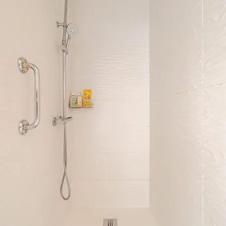 公寓 Les Pins, Premium, Sea View, Sleeps 6