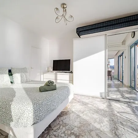 Place In Les Pins, Premium, Sea View, Sleeps 6